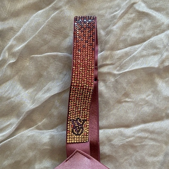 Brand New Victoria’s Secret Bombshell Plunge Push Up Bra Ombre Shine Strap - Picture 3 of 15